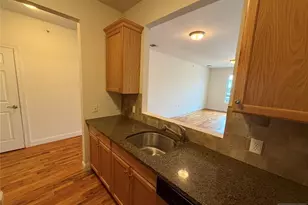 100 Park Ave 203, Hillsdale, NJ 07642 - Photo 2