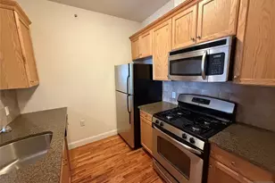 100 Park Ave 203, Hillsdale, NJ 07642 - Photo 4