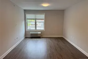 40 Park Ave 301, Park Ridge, NJ 07656 - Photo 4