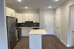 40 Park Ave 301, Park Ridge, NJ 07656 - Photo 2
