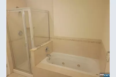 30 Federal Hill Road 11 #11, Pompton Lakes, NJ 07442 - Photo 8
