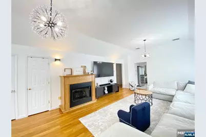 118B Temple Terrace, Palisades Park, NJ 07650 - Photo 4