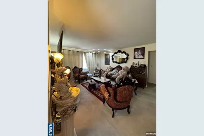 9114 Smith Avenue, North Bergen, NJ 07047 - Photo 14