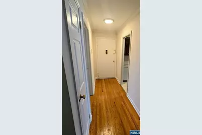 522 N Maple Avenue A 19 #A 19, Ridgewood, NJ 07450 - Photo 6