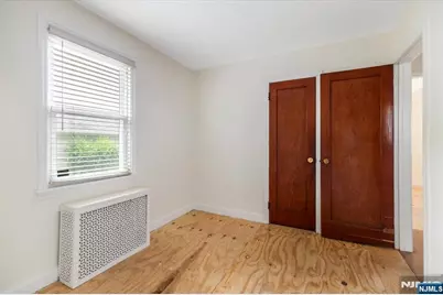 849 Wyoming Avenue, Maywood, NJ 07607 - Photo 12