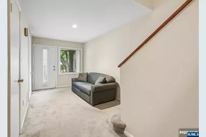 220 Mountain View Drive 220 #220, Mahwah, NJ 07430 - Photo 4