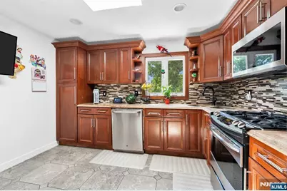 153 Mt Vernon Street, Ridgefield Park, NJ 07660 - Photo 16