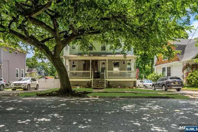 153 Mt Vernon Street, Ridgefield Park, NJ 07660 - Photo 2