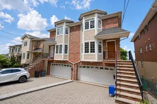 461B 5th St, Palisades Park, NJ 07650 - Photo 2
