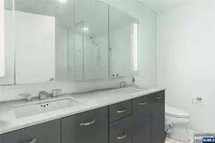 2 2nd Street 1207, Jersey City, NJ 07302 - Photo 8