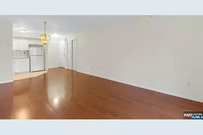 1419 Faulkner Court, Mahwah, NJ 07430 - Photo 12