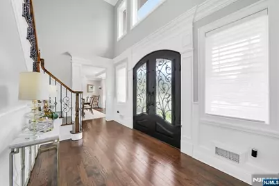 42 Saratoga Drive, Oakland, NJ 07436 - Photo 2