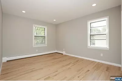 415 Goffle Road, Wyckoff Township, NJ 07481 - Photo 18