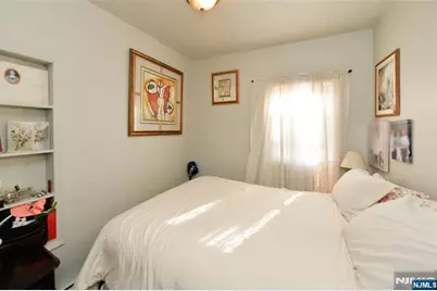 18 Parker Avenue, Hawthorne, NJ 07506 - Photo 14