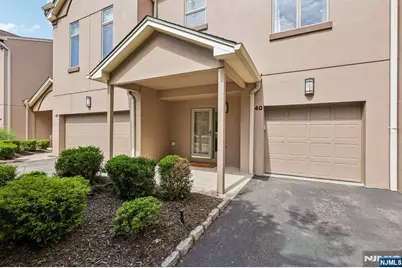 40 Rio Vista Drive, Allendale, NJ 07401 - Photo 2
