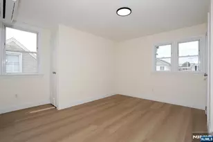 22 Falmouth Ave 2, Elmwood Park, NJ 07407 - Photo 14