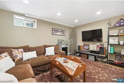 36 Calumet Avenue, Oakland, NJ 07436 - Photo 24