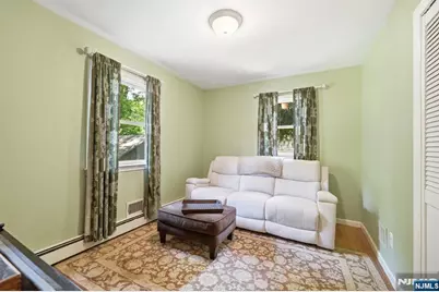 36 Calumet Avenue, Oakland, NJ 07436 - Photo 20