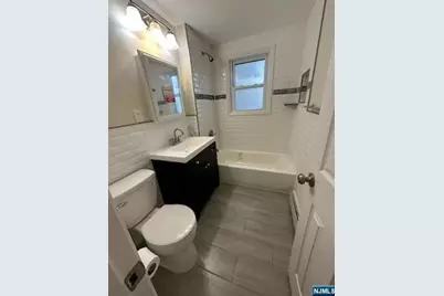 83 Macarthur Avenue 1st. Floor #1st. floor, Lodi, NJ 07644 - Photo 6