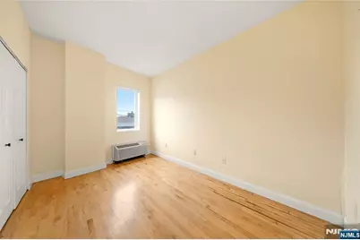 399 11th 206 #206, Palisades Park, NJ 07650 - Photo 18