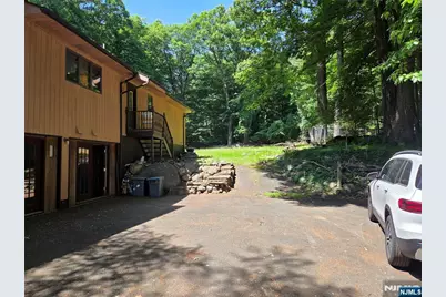 724 Tall Oaks Court, Franklin Lakes, NJ 07417 - Photo 4