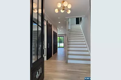 671 Delaware Avenue, Ridgewood, NJ 07450 - Photo 6