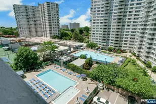 2077 Center Ave 9E, Fort Lee, NJ 07024 - Photo 12