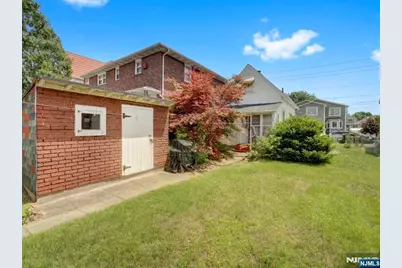 213 Kipp Avenue, Elmwood Park, NJ 07407 - Photo 18