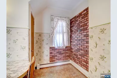 213 Kipp Avenue, Elmwood Park, NJ 07407 - Photo 6