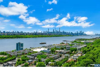 100 Carlyle 16 J/K N #16 J/K N, Cliffside Park, NJ 07010 - Photo 46