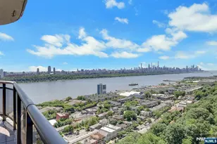 100 Carlyle 16 J/K N, Cliffside Park, NJ 07010 - Photo 32