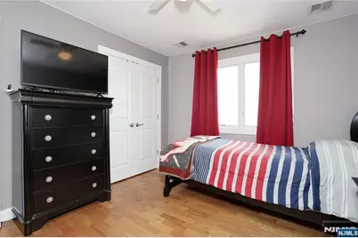 310 6th Street A #A, Fairview, NJ 07022 - Photo 28