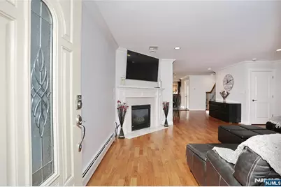 310 6th Street A #A, Fairview, NJ 07022 - Photo 4