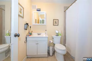 262 Main Street 204, Little Falls Township, NJ 07424 - Photo 18