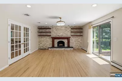 2 Woodside Avenue, West Caldwell, NJ 07006 - Photo 6