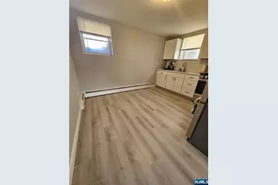 15 Dell Glen Avenue 1 #1, Lodi, NJ 07644 - Photo 4