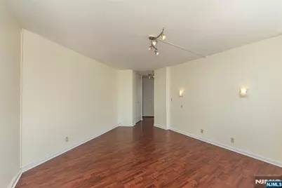 7004 Boulevard East 39F #39F, Guttenberg, NJ 07093 - Photo 30