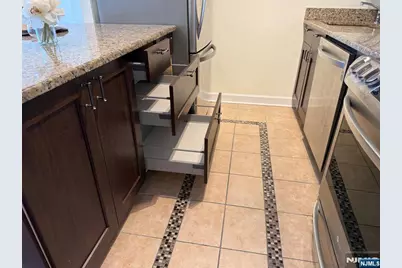7004 Boulevard East 39F #39F, Guttenberg, NJ 07093 - Photo 14