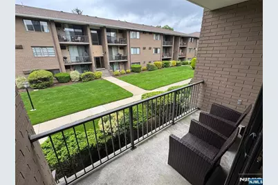 460B Liberty 208 #208, Little Ferry, NJ 07643 - Photo 4
