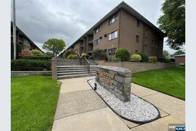 460B Liberty 208 #208, Little Ferry, NJ 07643 - Photo 2