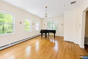 298 Audubon Rd, Englewood, NJ 07631 - Photo 6