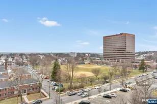2000 Linwood Ave 9E, Fort Lee, NJ 07024 - Photo 12