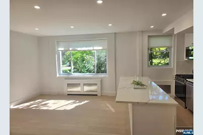 2345 Linwood Avenue Lg #LG, Fort Lee, NJ 07024 - Photo 10
