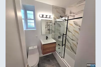 2345 Linwood Avenue Lg #LG, Fort Lee, NJ 07024 - Photo 16