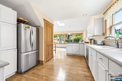 176 Woodward Avenue, Rutherford, NJ 07070 - Photo 14