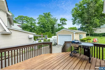 176 Woodward Avenue, Rutherford, NJ 07070 - Photo 32