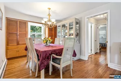 12 Waibel Drive, Allendale, NJ 07401 - Photo 6