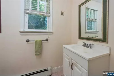 12 Waibel Drive, Allendale, NJ 07401 - Photo 16