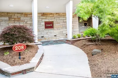 208 Anderson Street S2F #S2F, Hackensack, NJ 07601 - Photo 2