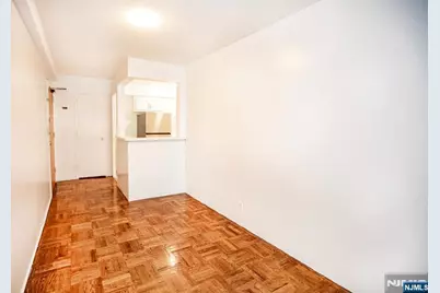 208 Anderson Street S2F #S2F, Hackensack, NJ 07601 - Photo 22